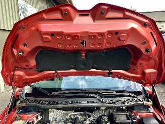 Renault Captur 1.2 TCe Turbo Xmod 120pk 6-traps aut - 84dkm nap - navi - cam - leer - stoelverw - keyless - pdc v+a picture 80