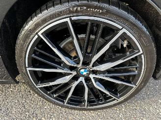 BMW 1-serie 118D 2.0 150pk 8-traps aut + f1 M-Sport - pano - front + line + side + park assist - sfeerverl - keyless - virtual picture 102