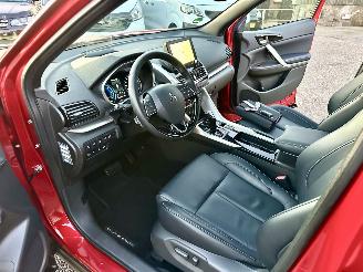 Mitsubishi Eclipse Cross 2.4 PHEV Plug-In Hybrid AWD Instyle - nap - pano - hud - leer - stuur + stoelverw v+a - 360cam - front + line + side assist picture 13