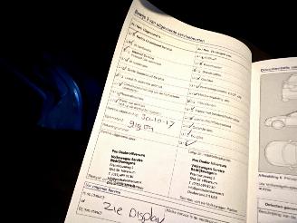 Volkswagen Touran VAN 1.6 TDI 105pk 7-Traps dsg aut Comf - nap - clima - cruise - trekh - lmv - privacy glass - luxe uitvoering picture 40