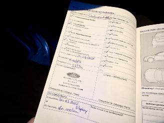 Volkswagen Touran VAN 1.6 TDI 105pk 7-Traps dsg aut Comf - nap - clima - cruise - trekh - lmv - privacy glass - luxe uitvoering picture 41