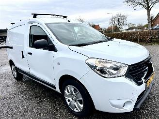 Dacia Dokker 1.5 dCi 90pk 6-bak euro6 Solid - nav - airco - aux+usb - stuurbed - elektr pakket - schuif + klapdeuren picture 3