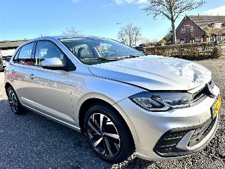 Volkswagen Polo 1.0 TSI 95pk Life 5drs - 76dkm nap - front + line assist - acc - pdc v+a - airco - cruise contr - lmv picture 4