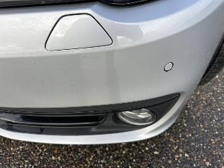 BMW 5-serie Touring 520i 184pk 8-traps aut Luxury Ed - nap - leer - stoelverw - elektr trekh + stuur - memory l+r picture 11