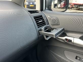 Toyota Auris 1.8 Full Hybrid 123pk aut Executive - nap - navi - camera - keyless entry + start - lmv + 4x goede banden picture 29