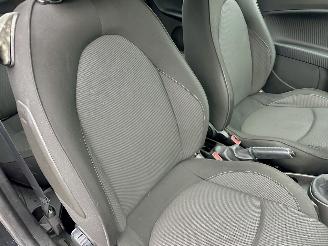 Alfa Romeo MiTo 1.4i 79pk 6-bak Distinctive - airco - elektr ramen + spiegels - lmv - radio - boekjes + sleutels compl picture 43