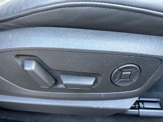 Audi E-tron Sportback 50 Quattro 71kWh 313pk aut S-Edition - pano - nap - 1e eig - cam - virtual - front + line + park assist picture 46