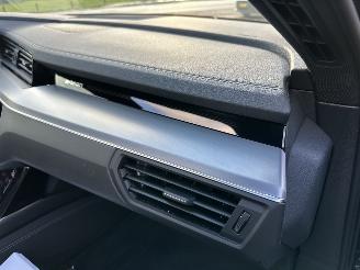 Audi E-tron Sportback 50 Quattro 71kWh 313pk aut S-Edition - pano - nap - 1e eig - cam - virtual - front + line + park assist picture 47