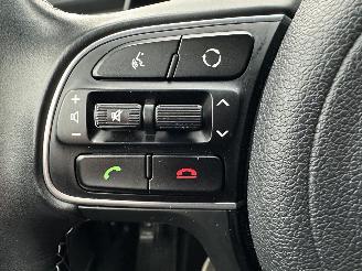 Kia Niro 1.6 GDi Hybrid ExecutiveLine - 77dkm nap - navi - camera - trekh - pdc - half leer - line assist picture 31