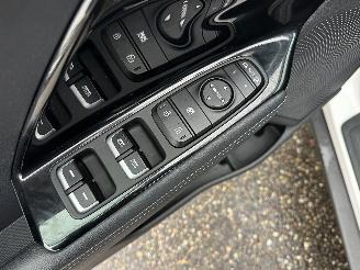 Kia Niro 1.6 GDi Hybrid ExecutiveLine - 77dkm nap - navi - camera - trekh - pdc - half leer - line assist picture 45