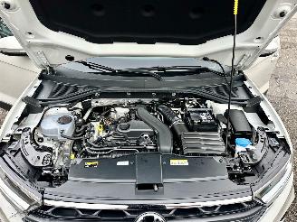 Volkswagen T-Roc 1.5 TSI 150pk 7-Traps aut Life - 7dkm nap - navi - cam - virtual - front + line + park assist - keyless picture 70