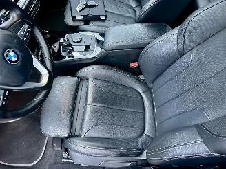 BMW 1-serie 118i 136pk 7-Traps aut High Exe - nap - virtual - nav - cam - front + line + park assist - leer + stoelverw - sfeerverl picture 48