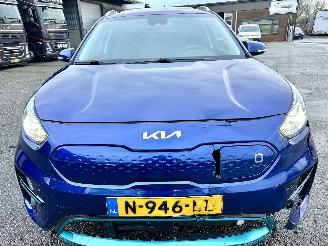 Kia e-Niro 64kWh 204pk aut DynamicPlusLine - nap - schuifdak - carplay - keyless - stuurverw - front + line assist picture 3