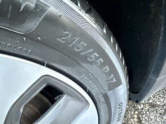 Kia e-Niro 64kWh 204pk aut DynamicPlusLine - nap - schuifdak - carplay - keyless - stuurverw - front + line assist picture 87