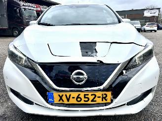 Nissan Leaf 40kWh 150pk aut n-connecta - 15dkm nap - 1e eig - keyless - 360 cam - navi - stuurverw - stoelverw v+a picture 3