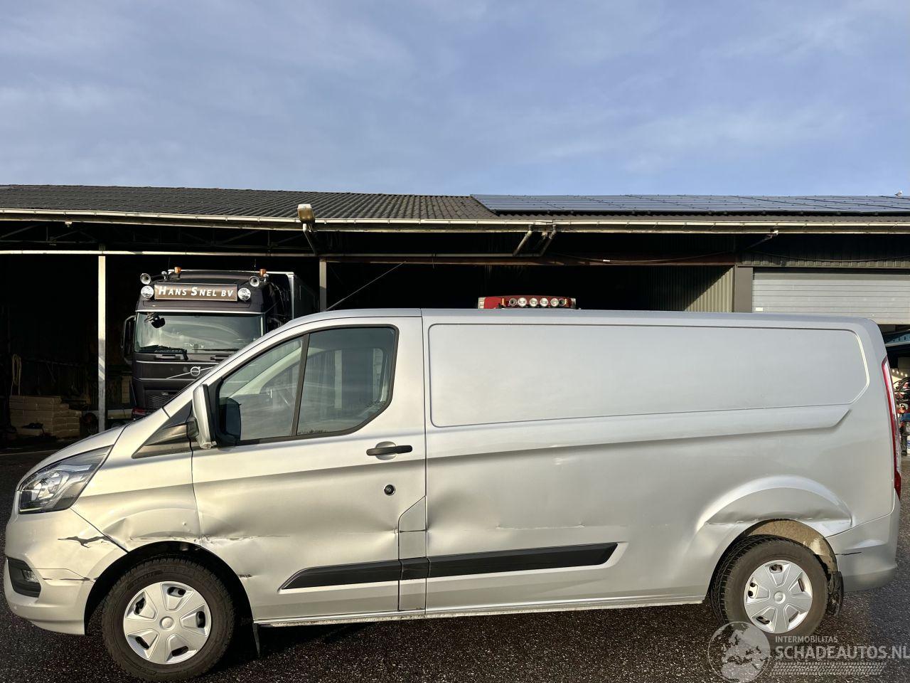 Ford Transit Custom 300 2.0 TDCI 105pk 6-bak L2/H1 euro.6 Trend 3pers - nap - navi - cam - pdc v+a - trekh - airco - cruise