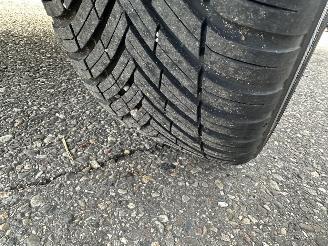 Nissan Juke 1.2 DIG-T 6-bak S/S Connect Edition - nap - 360cam - navi - line + side assist - keyless picture 85