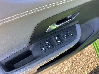 Opel Mokka-E 136pk aut 50kWh Business Elegance - 14dkm nap - line + side assist - navi - keyless - camera - pdc v+a picture 44