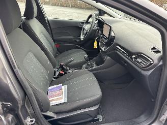Ford Fiesta 1.0 EcoBoost Connected 5drs - 69dkm nap - navi - line + park assist - pdc v+a - airco - cruise - rijdbaar picture 23