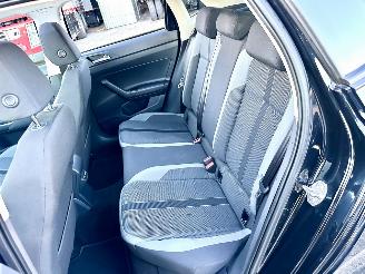 Volkswagen Polo 1.0 TSI 95pk Highline 5drs - nap - pano - virtual - acc - front assist - sfeerverl - sportonderstel picture 61