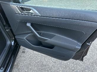 Volkswagen Polo 1.0 TSI 95pk Highline 5drs - nap - pano - virtual - acc - front assist - sfeerverl - sportonderstel picture 39