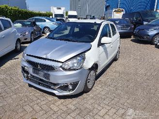 Schadeauto Mitsubishi Space-star space star 1.0 2019/1