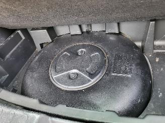 Opel Agila 2 AGILLA,S 1 KOOP 1.0 benz 48 kw af fabriek LPG ,AIRCO, NAP picture 15