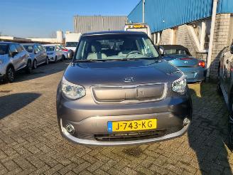 Kia E-Soul electrische kia soul , geen schade ,, zwak accupakket 100% laden is 50 km picture 8