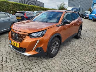 škoda osobní automobily Peugeot e-2008 Peugeot e-2008 EV Style 50 kWh rijdbaar rijbereik 335 km nieuwprijs  € 40000 2023/7
