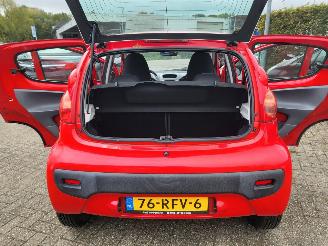 Peugeot 107 107 1.0-12V XS AUTOMAAT  66000 KM picture 17