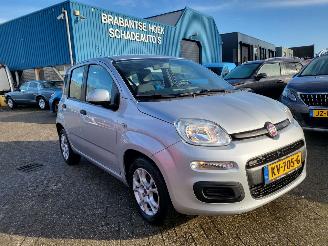 damaged passenger cars Fiat Panda Panda 0.9 TwinAir Popstar  45000 km!! rijdbaar c.v ,aircp 2016/11