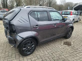 skadebil auto Suzuki Ignis 1.2  90 PK   AUTOMAAT STIJL 2019/2