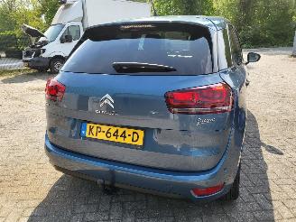 Citroën C4-picasso C4 Picasso 1.2 PureTech Intensive picture 14
