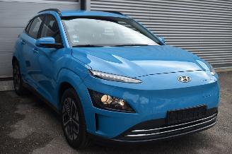 Hyundai Kona 39Kwh Comfort 136Pk *Navi/Clima/Camera picture 2