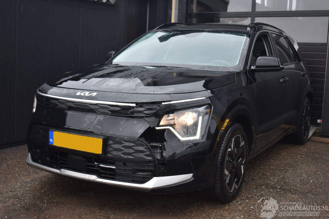 Kia Niro 64.8 Kwh Dynamicline 204Pk SOH 100% 3FASE *Navi/Clima/Camera/Stoelverwarming
