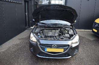 Mazda 2 1.5 Skyactiv-g Dynamic+ 90Pk *Airco/Navi picture 14