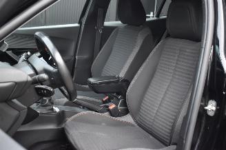 Peugeot 2008 1.2 Puretech Active Pack 102Pk *Navi/Clima/Camera/Stoelverwarming picture 5