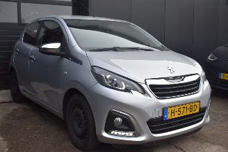 Peugeot 108 1.0 e-VTI Allure 72Pk *Clima/Camera picture 2