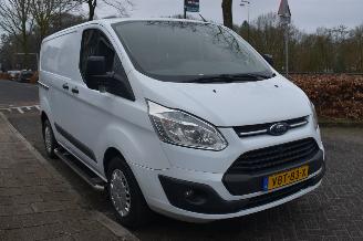 Ford Transit 2.2 Custom 125Pk L1H2 *Airco picture 2