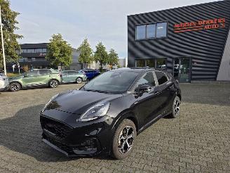 Coche accidentado Ford Puma ST-LINE AUTOMAAT / FACE LIFT MODEL 2024/10