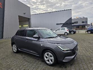 Suzuki Swift Hybr / CAMERA / NAVI / ECC/ 8800.KM picture 15