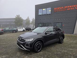 skadebil auto Volkswagen T-Roc 81.KW /  FACE LIFT MOD / NAVI/ CAMERA 2022/9