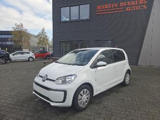 Damaged car Volkswagen Up! 5 Deurs 35 dkm / Airco 2019/5