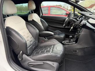 Citroën DS3 1.6 VTI | AUTOMAAT | CAMERA | LEER | NAVI | CLIMA | NL-AUTO picture 4