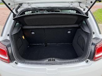 Citroën DS3 1.6 VTI | AUTOMAAT | CAMERA | LEER | NAVI | CLIMA | NL-AUTO picture 18