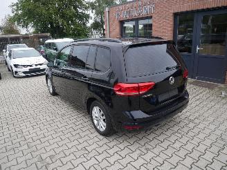 Volkswagen Touran 2.0 TDI 7 PERSOONS ALCANTARA picture 4