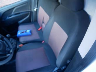 Fiat Doblo  picture 11