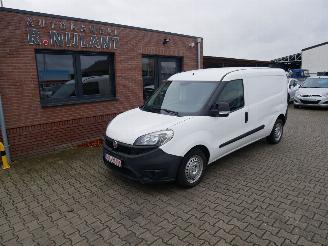 krockskadad bil bedrijf Fiat Doblo L2 H1 2015/5