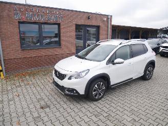 Schadeauto Peugeot 2008 ALLURE AUTOMAAT 2019/5