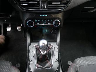 Ford Focus ST-LINE LED picture 16